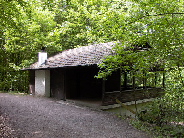 Waldhütte.jpg